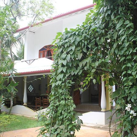 Dionis Villa ウナワトゥナ 部屋 写真