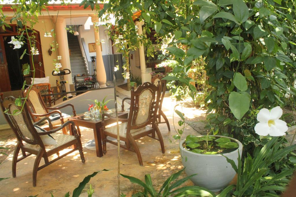 Dionis Villa ウナワトゥナ エクステリア 写真